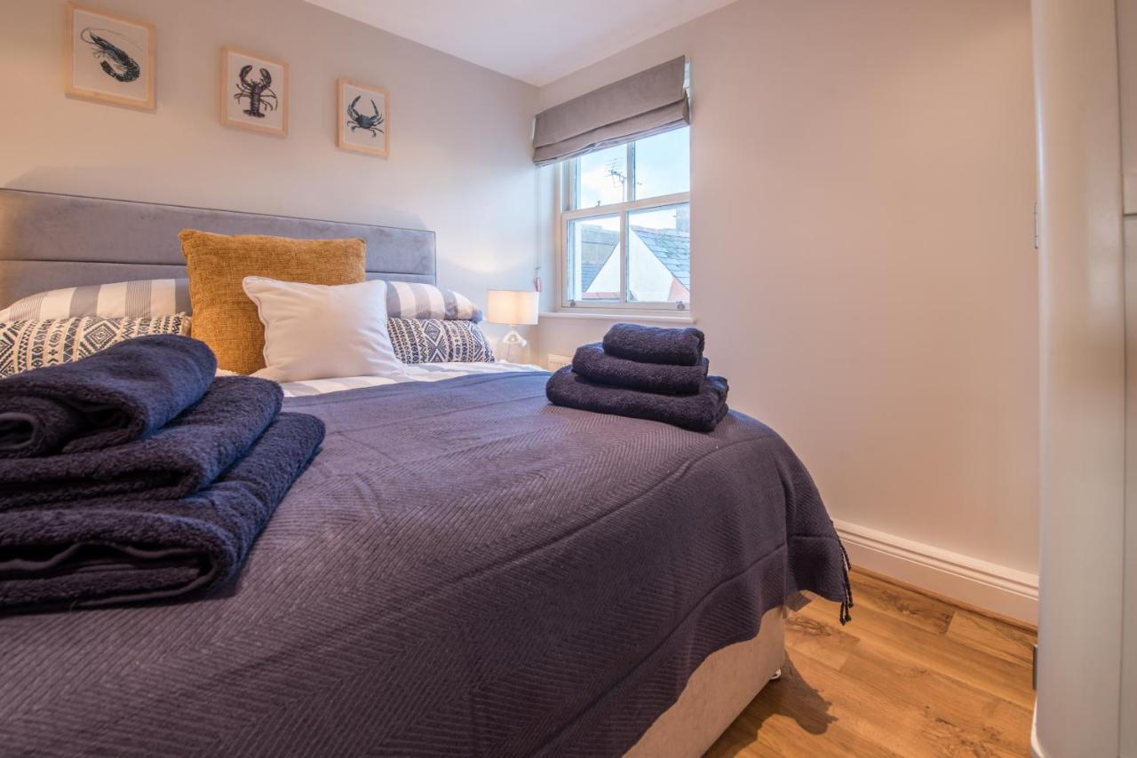 Beautiful Central Tenby Apartment With Free Parking エクステリア 写真